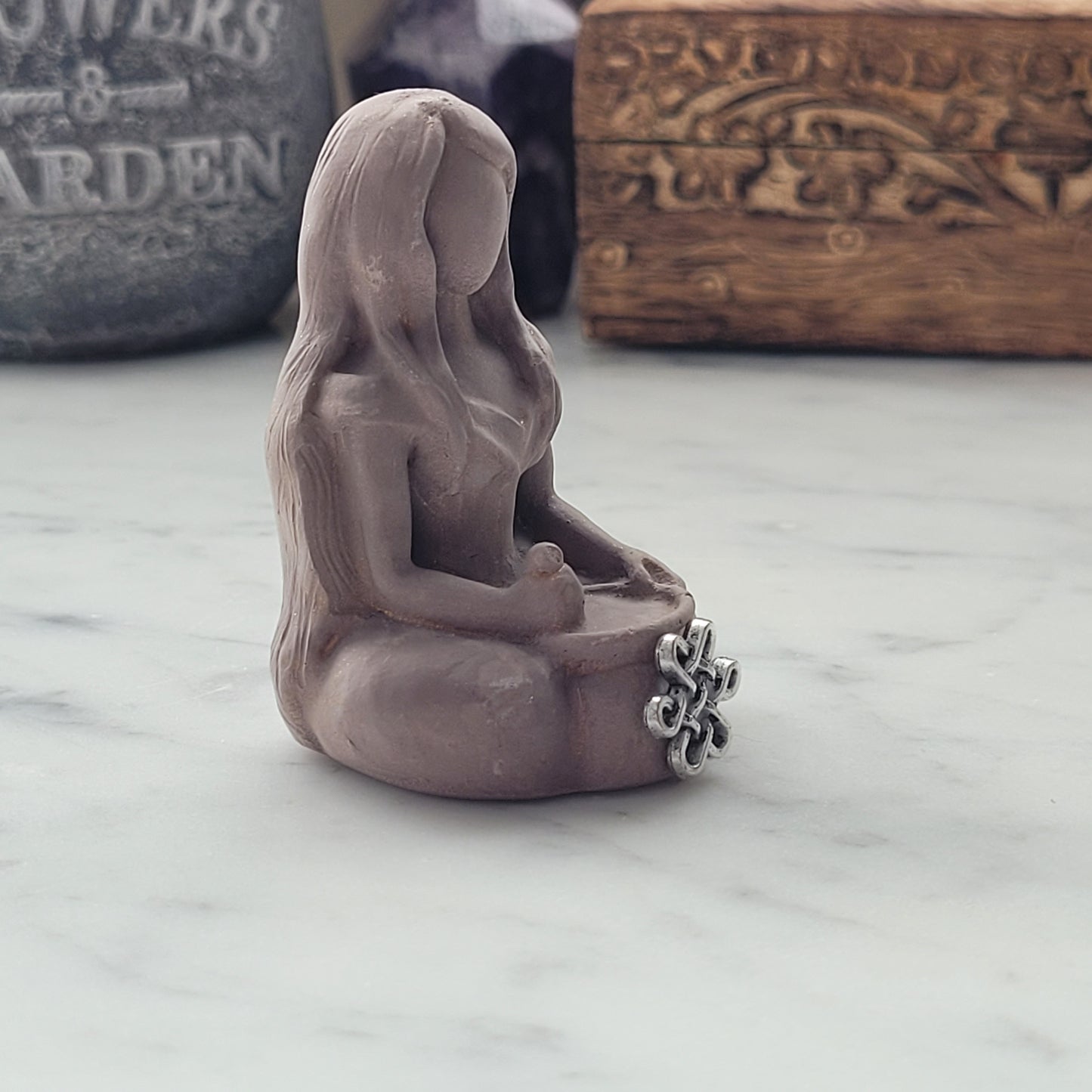 Cerridwen Goddess Statue with Cauldron