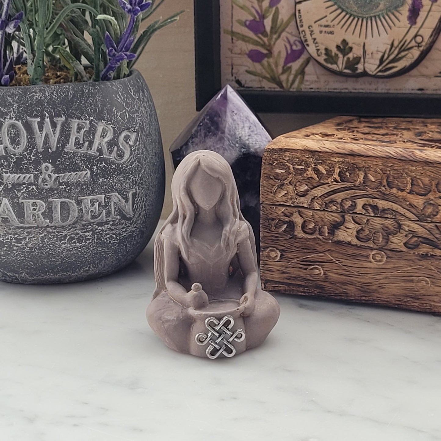 Cerridwen Goddess Statue with Cauldron