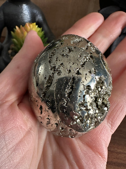 Pyrite Egg 218g