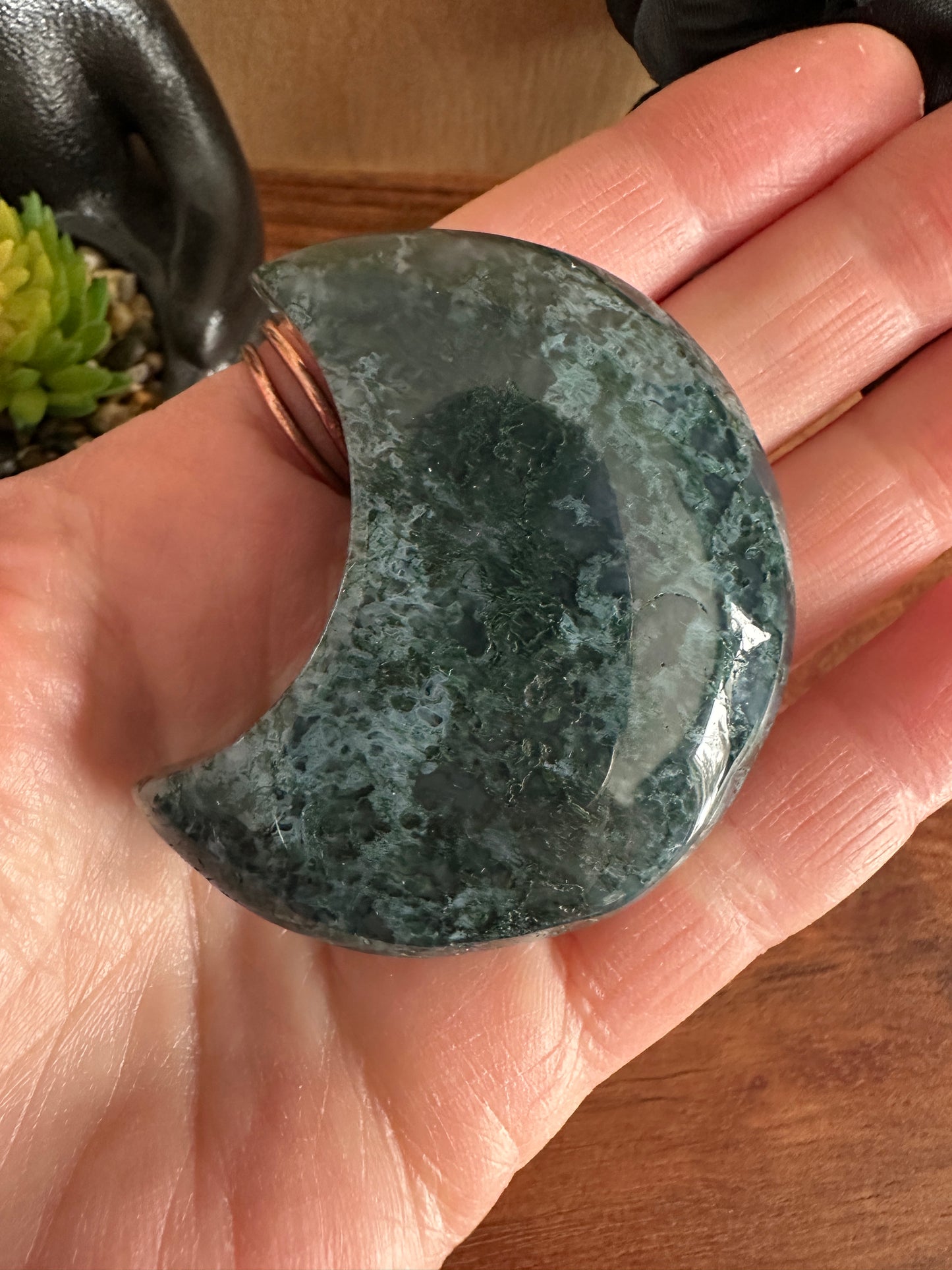 Moss Agate Moon 71g