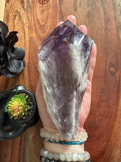 Amethyst Torch 550g