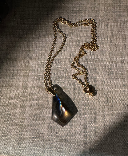 Labradorite necklace (b1)