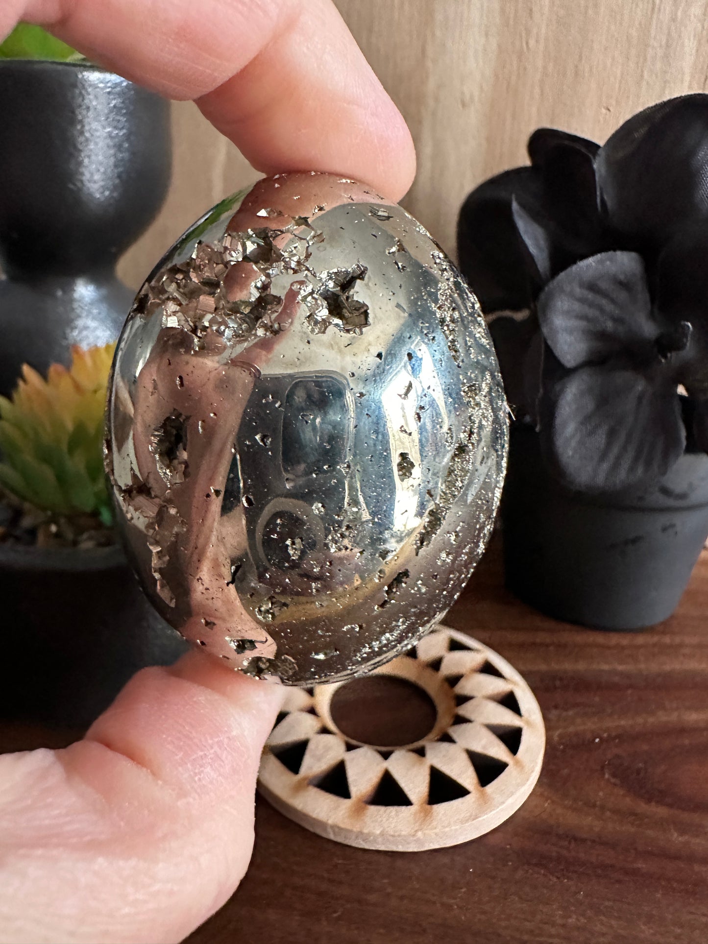 Pyrite Egg 218g