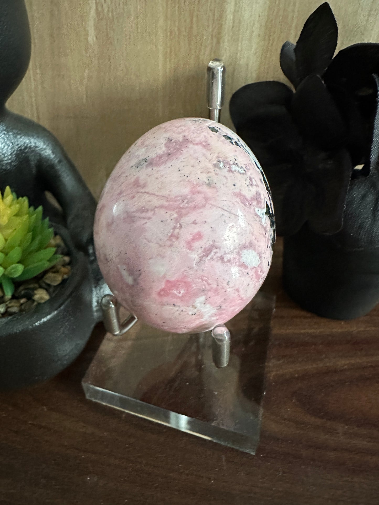 Rhodonite Egg 142g