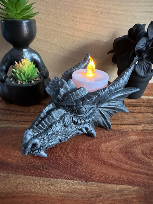 Polyresin Dragon T-lite candle holder