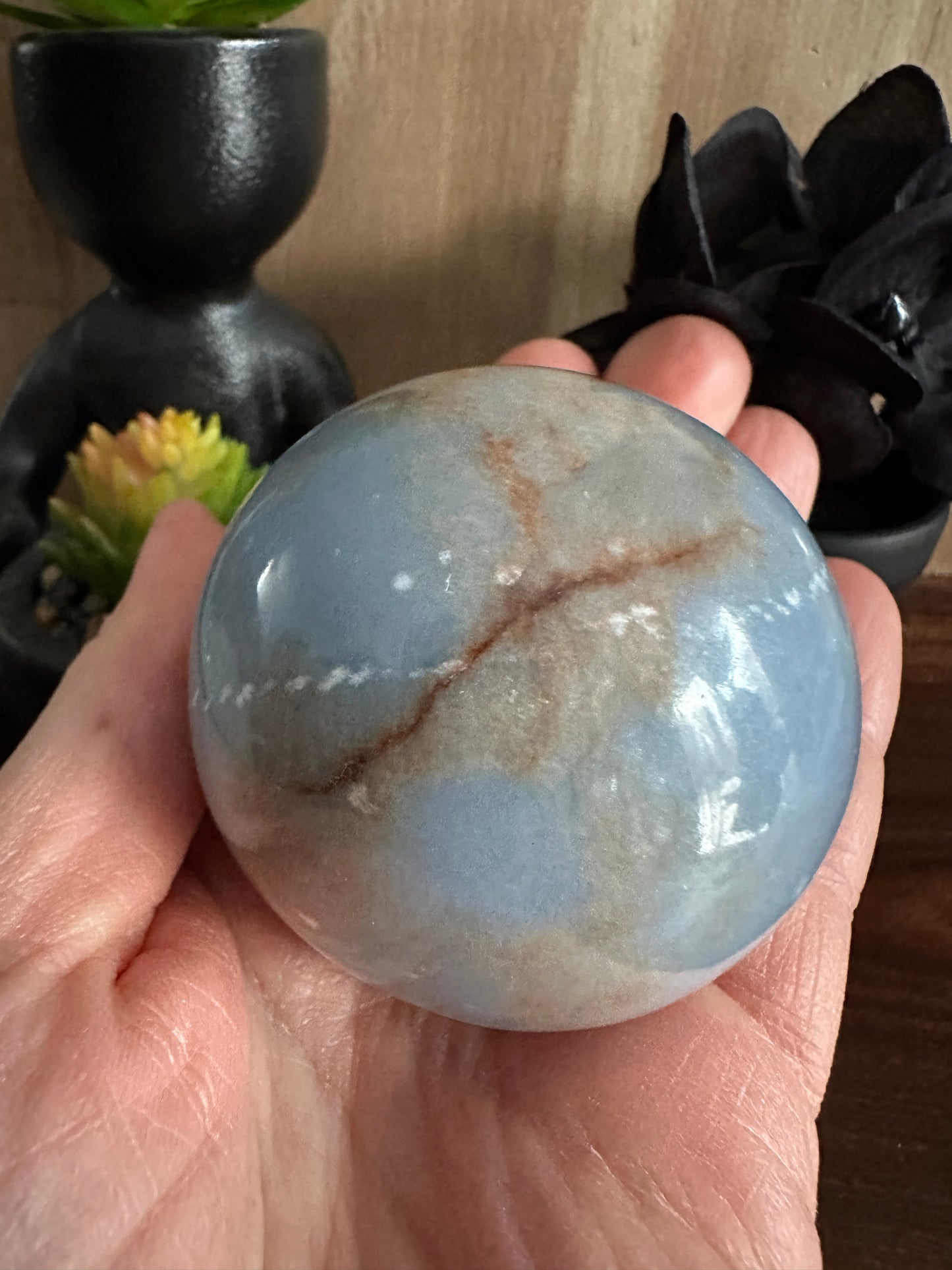 Angelite Sphere 243g