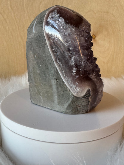 Amethyst Geode 580g