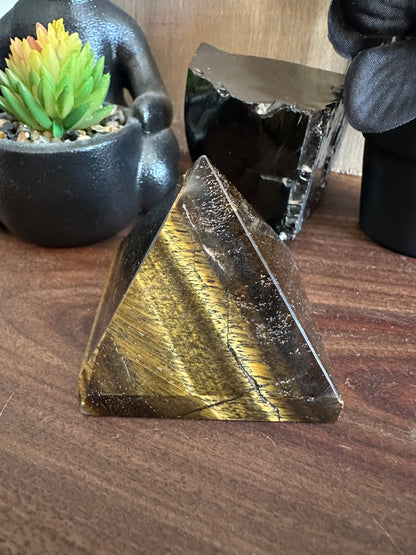 Gold Tiger Eye Pyramid 110g