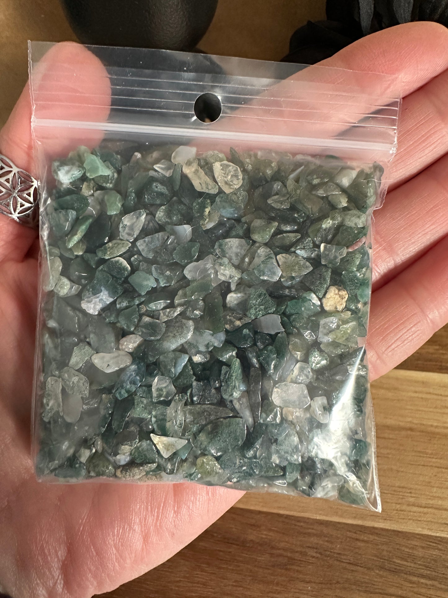 Moss Agate Chips 100g