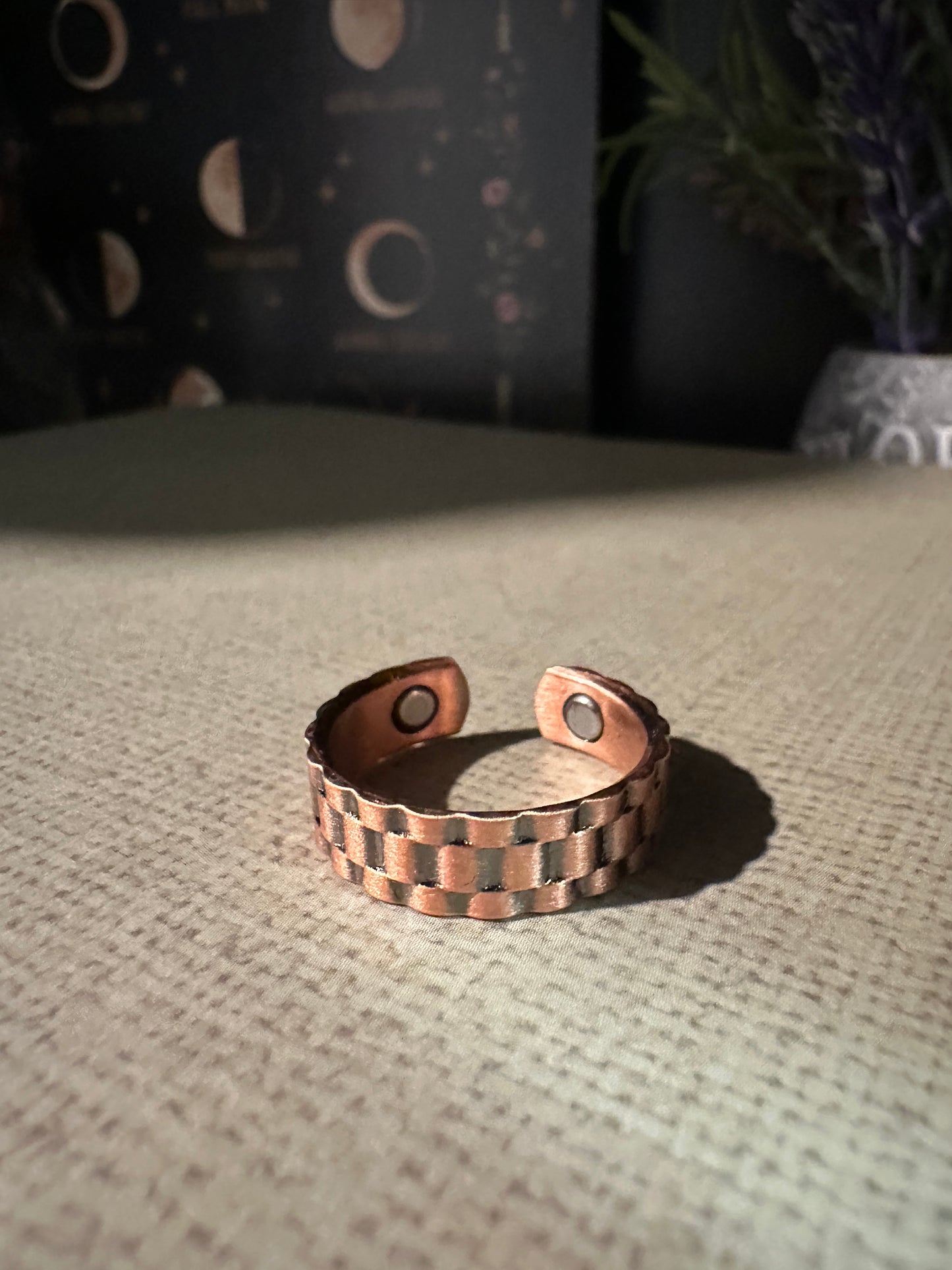 Watchband style copper magnetic ring