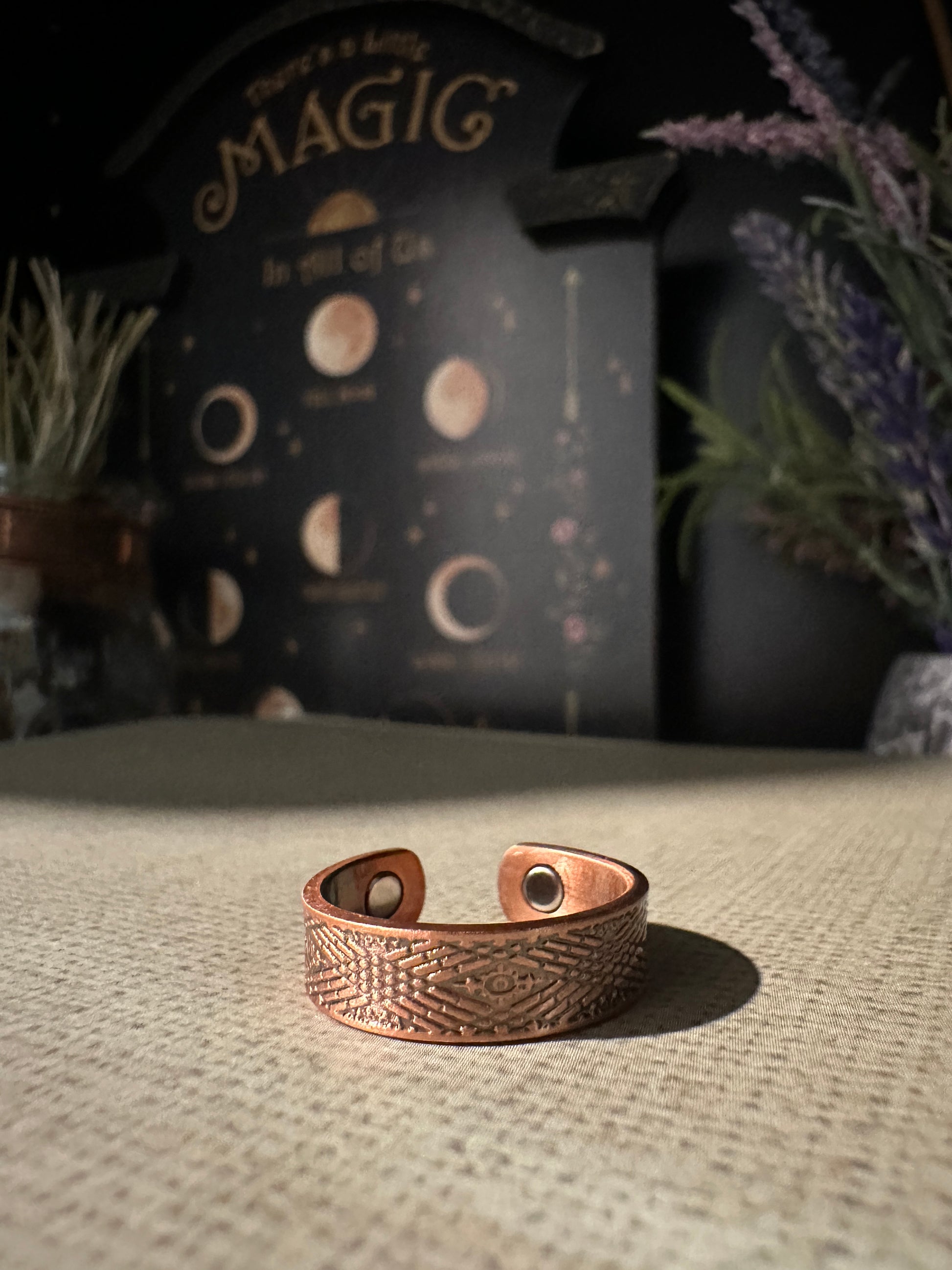 Evil Eye Copper ring with magnets